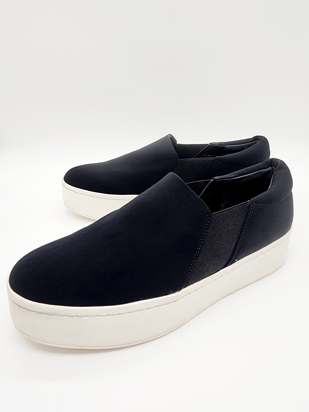 Vince Warren Slip-on Platform Sneakers Black White Textile Size 7.5